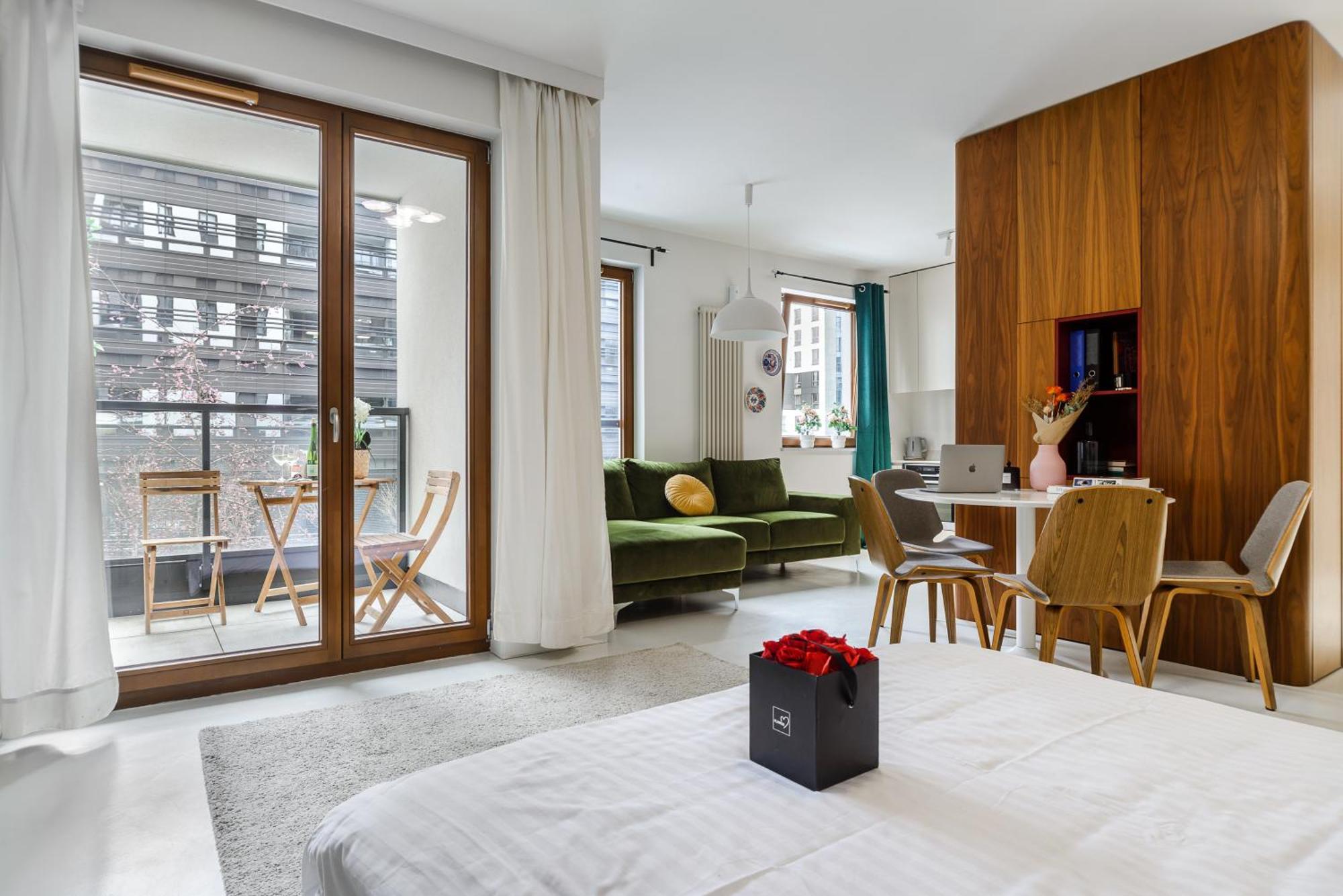 Lumina Apartment With Parking Near Muzeum Powstania 华沙 外观 照片