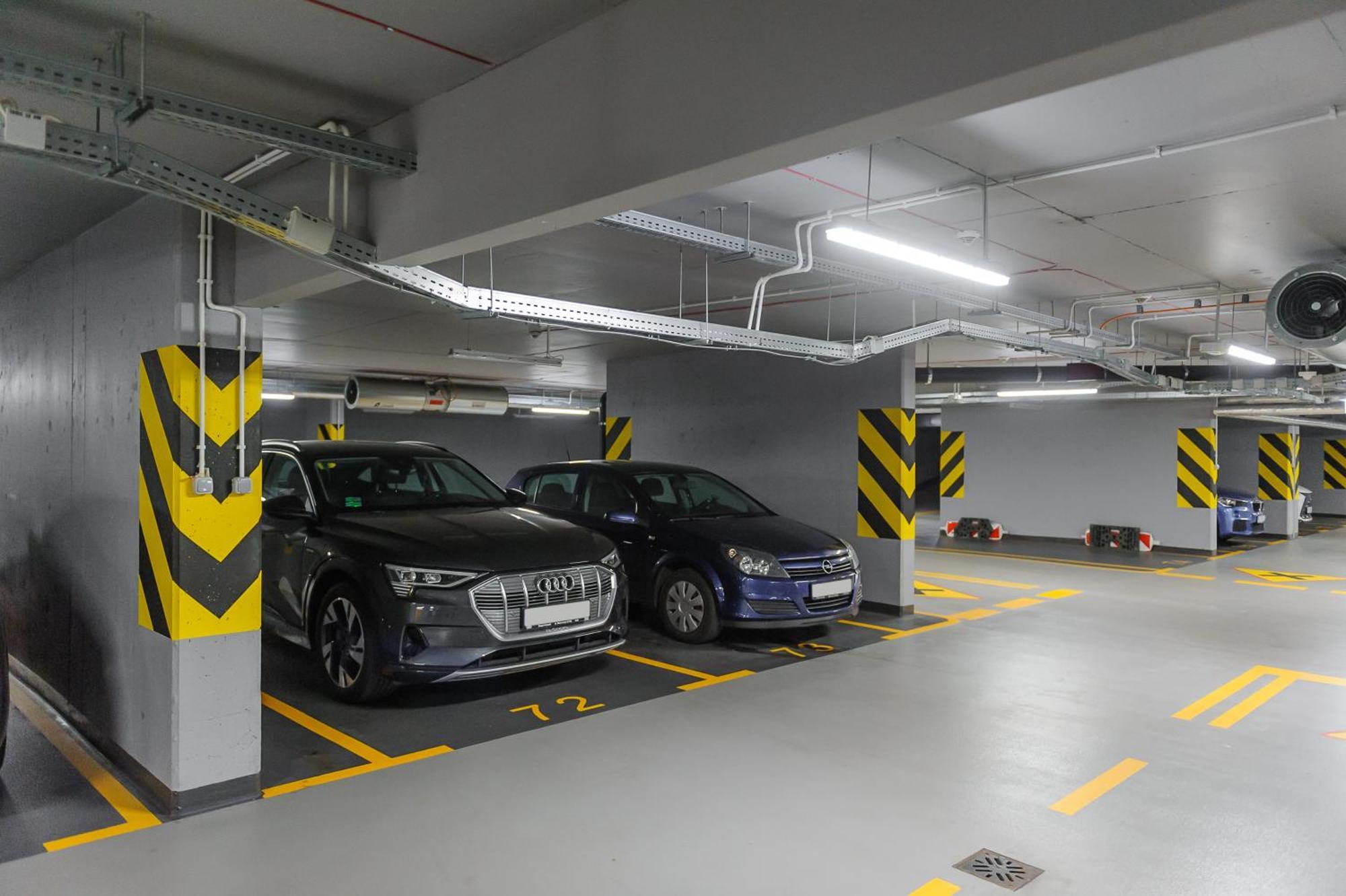 Lumina Apartment With Parking Near Muzeum Powstania 华沙 外观 照片