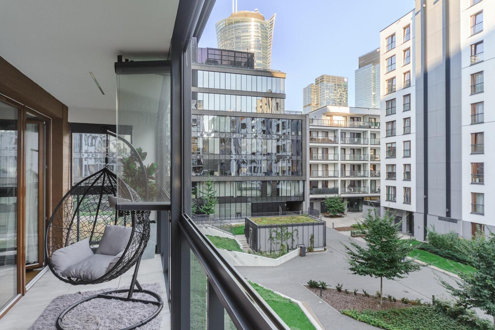Lumina Apartment With Parking Near Muzeum Powstania 华沙 外观 照片