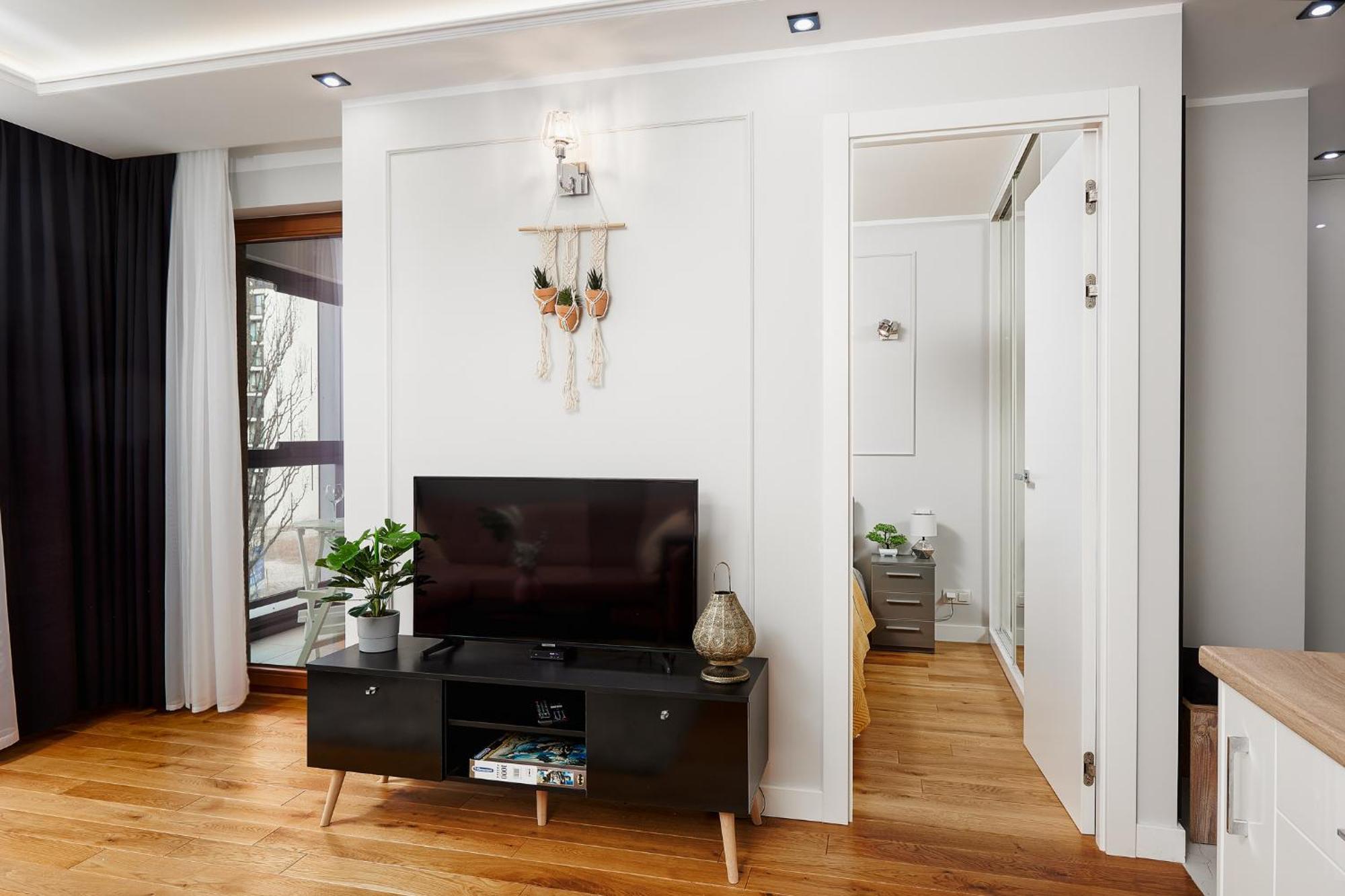 Lumina Apartment With Parking Near Muzeum Powstania 华沙 外观 照片